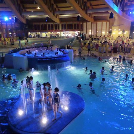 Ferienpark Templin Direkt Neben Der Naturtherme Extérieur photo